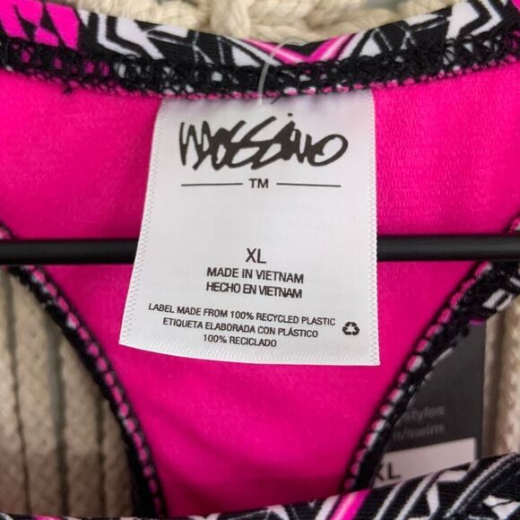 MOSSIMO Women’s Oahu Pink High Neck Swim Bikini Top Size XL - Picture 5 of 6